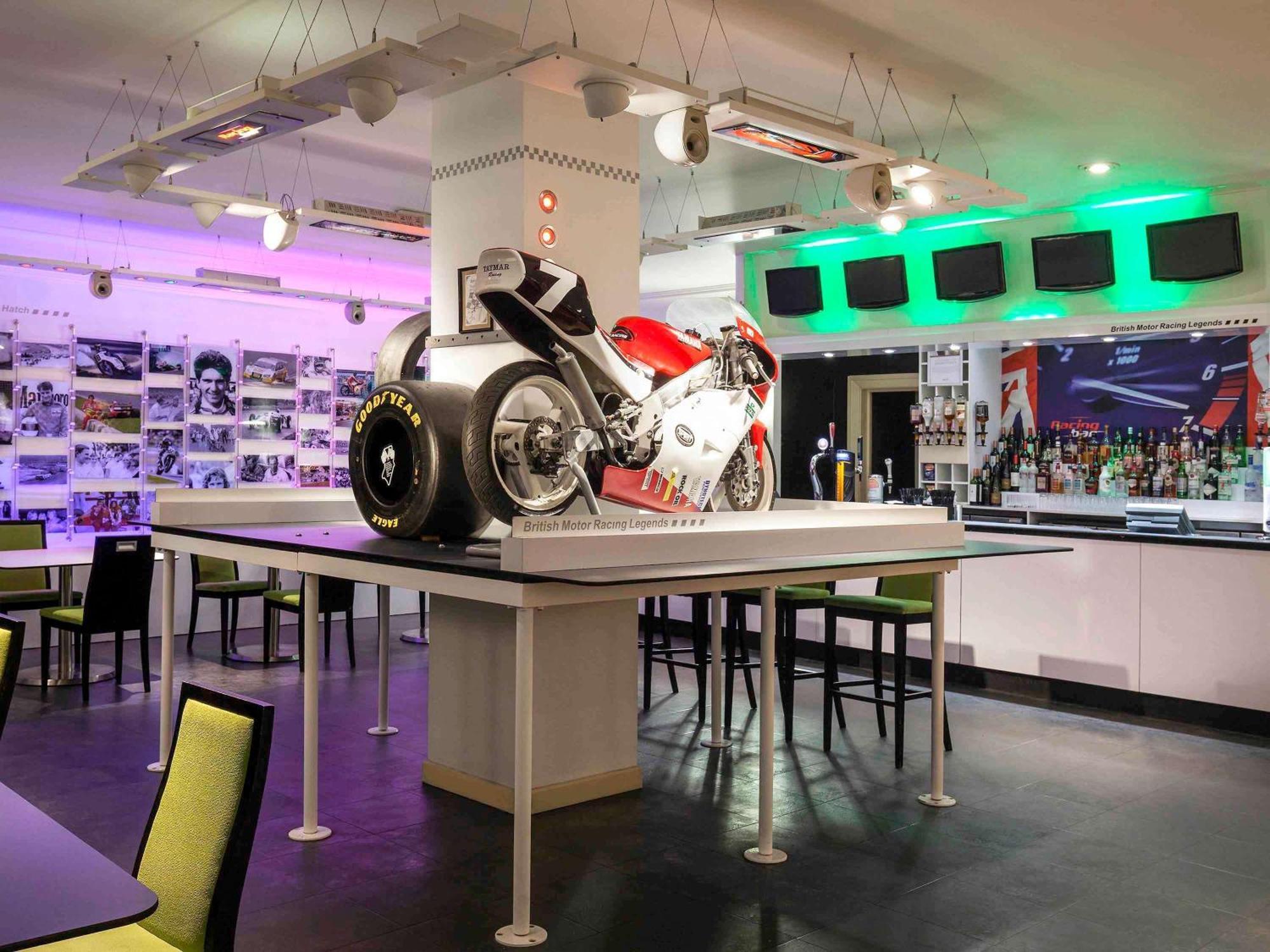 Mercure Dartford Brands Hatch & Hotel